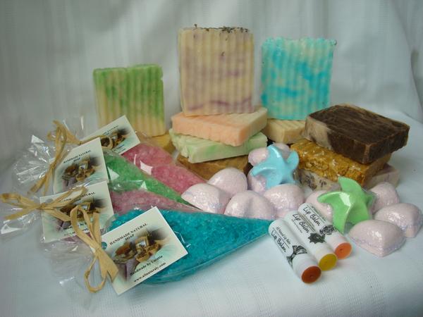 SoapsMaking's tweet image. Producing to provide natural, healthy, high-quality, effective products that help people allnaturaly.com