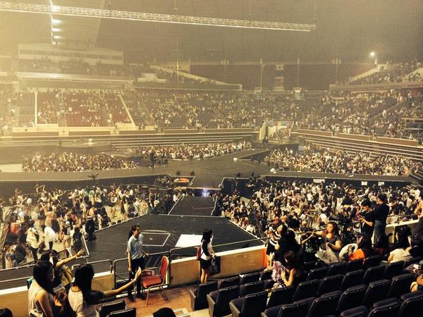 falling4dyo's tweet photo. missing this place a lot #tb to #tlpsg 140823 ♡ http://t.co/UdmQ4MCPah