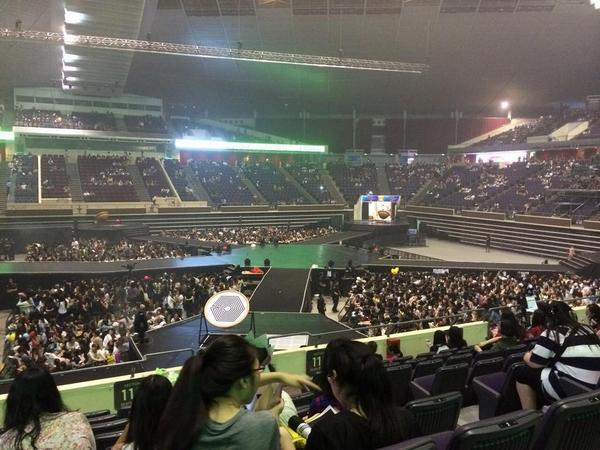 falling4dyo's tweet photo. missing this place a lot #tb to #tlpsg 140823 ♡ http://t.co/UdmQ4MCPah