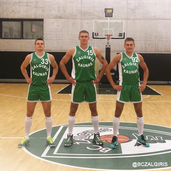 View image on Twitter View image on Twitter