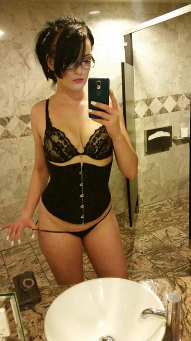 I'm not cocky just convinced. ;) http://t.co/ID7y37rw5Y<a href="/tag/zoeypaige"class="tags"><span>#zoeypaige</span></a>