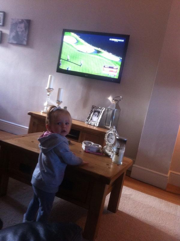 pbarrow07's tweet photo. Introduce my girl to the game early! #TeamEurope http://t.co/6PoQ5m4FQt