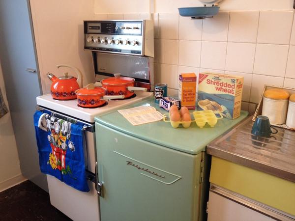 chloenelkin's tweet photo. Press day for @NTlovesLondon's opening of Flat 130 @BalfronTowerr today. So impressed with all the 60s details! http://t.co/qA0anwcgfJ