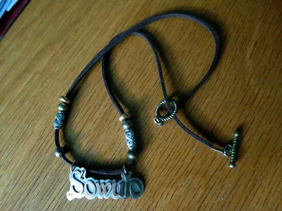 Ms. Versluis is at it again! Here's yet another Sowulo necklace. Wonderful!