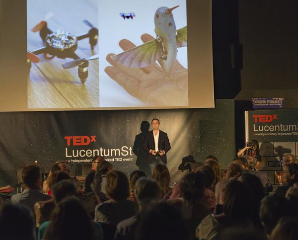 iof's tweet photo. Y que bien nos lo pasamos hace dos semanas en el @TEDxLucentumSt :-)
http://t.co/qBXkM9g3o5 http://t.co/TFsR230GO7