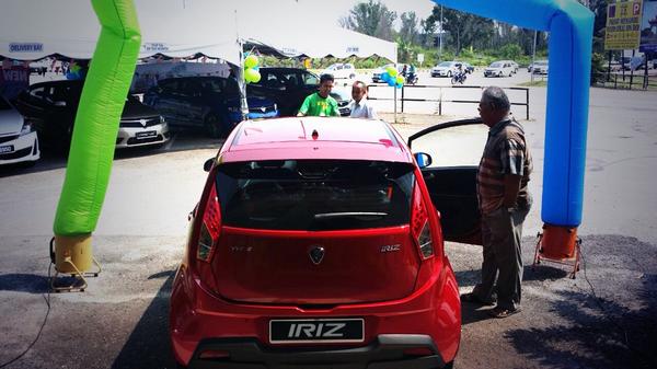 Malaysianthing's tweet photo. #iriz #malaysianthing http://t.co/8uo5nG7zGM