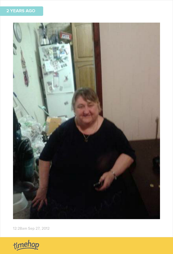 2691laura's tweet photo. my mum looking lovely x x  http://t.co/UsXGTcJDVB http://t.co/Pt5mTq0t6m