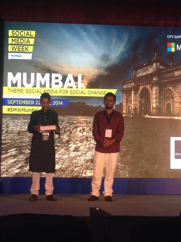 Aakriti_Sinha's tweet photo. Dharavi goes Social. #BeTheLocal Dharavi Tours @ #SMWMumbai. http://t.co/SGE4alX9Gb