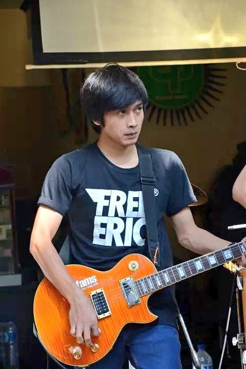 big_fams_'s tweet photo. adit dfams http://t.co/6NWQXJ3wUC