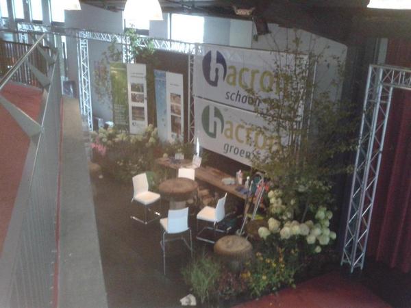HacronGroen's tweet image. Prachtige stand op #beurs  @O2Winterswijk @TheaterDeStorm @Gem_Winterswijk. hacrongroen.nl. Welkom!