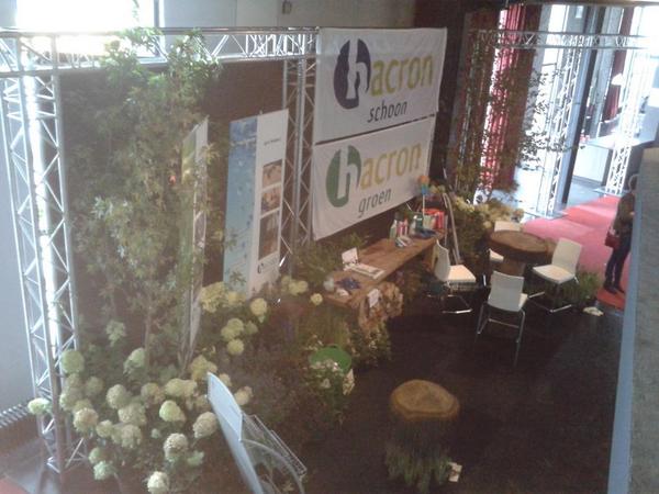 HacronGroen's tweet image. Prachtige stand op #beurs  @O2Winterswijk @TheaterDeStorm @Gem_Winterswijk. hacrongroen.nl. Welkom!
