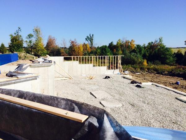 Krispy1971's tweet photo. Framers start new build today http://t.co/a4zaGRyvyO