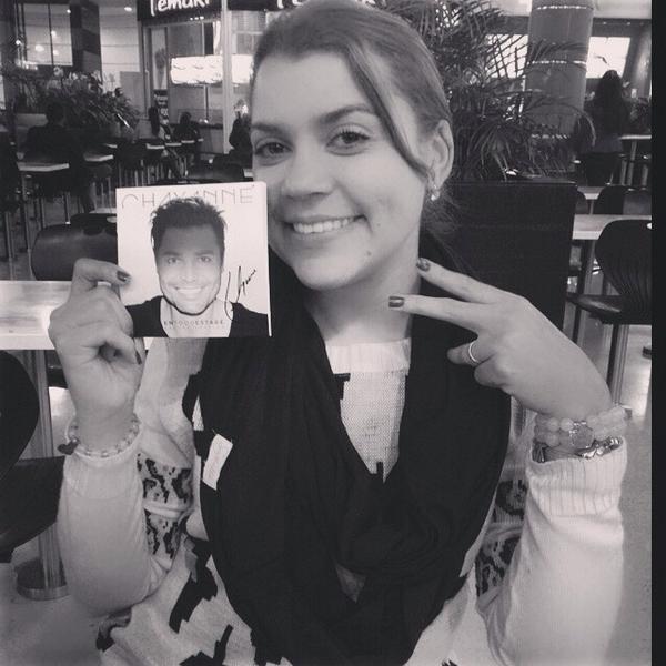 VictoriaCholes tweet picture