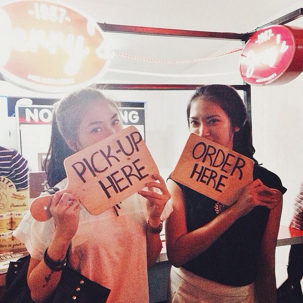 RT <a href="/azzahrafitri22/">Azzahra Fitri</a>: @SelfiePict,<a href="/SelfiePictures/">#Selfie</a>,@selfieIND,<a href="/DutaSelfieSexy/">selfie bikini!</a>,<a href="/DuniaSelfieku/">Dunia Selfieku</a>,<a href="/sel_fie_/">Selfie!!</a>,@Selfie_yuk