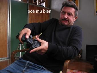 DelinquedIN's tweet photo. – Amor, ¿vas a venir a verme?
– No puedo, estoy jugando al FIFA15.
– Estoy sóla en casa. 
– http://t.co/2XWTVaDTGh