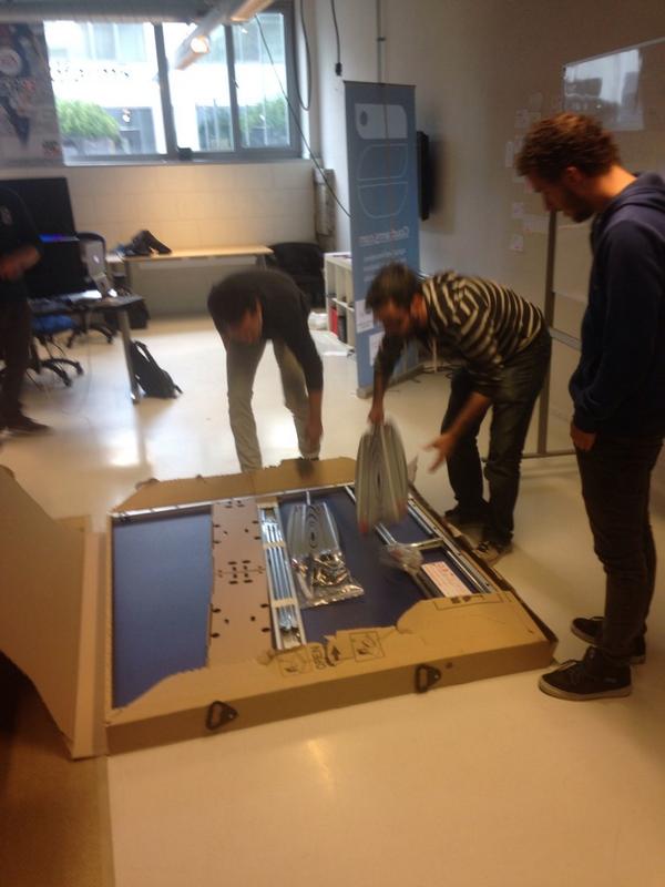 thilocf5's tweet photo. The funnest part of ping pong is assembling the table #Cloudfarm5 http://t.co/wnAesrusBK