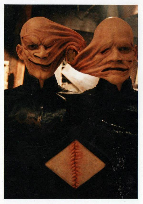 SimoneFornari's tweet photo. TWINS CENOBYTES from Hellraiser... LOVE THEM <3 http://t.co/jie4ClA3Gg