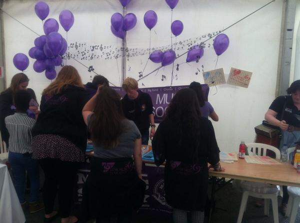 UKCMusicSociety's tweet photo. All set up for freshers' fayre! #hellokent #HelloKent50 http://t.co/m5pC5jYSV1