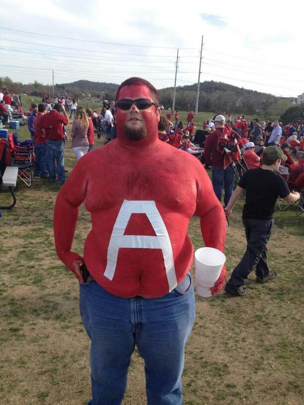 preciateyaass's tweet photo. @ArkRazorbacks here is @Rockin_Randall7 representing #razorbackfriday http://t.co/dpKEo8RjHD