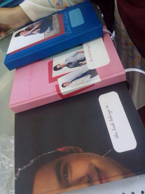 dede_crh's tweet photo. Permisi @DAIJakarta yang mau notebook david cek disini http://t.co/LhBdiK0Eqv makasih :* http://t.co/UYkZUqemKl