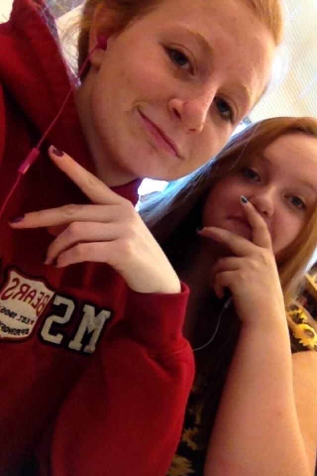 HAPPY 16TH BIRTHDAY TO MY MAIN, PARTNER IN CRIME AND A BFF.WE GONNA GROW OlD AND BE JUST LIKE CHELSEA HOUSKA.ily     