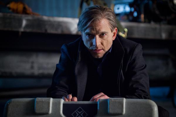 Til next year...“<a href="/ashok0/">Andrew Moore 🇺🇸</a>: one final photo of <a href="/cerveris/">Michael Cerveris</a> as September draws to a close 😢 #Fringe #SeptemberTheObserver ”