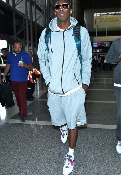 hunt enable depart DTLR on Twitter: "Spotted: Kobe rocking the new Nike Air Trainer Huarache.  http://t.co/bNFgt2Mbk5" / Twitter