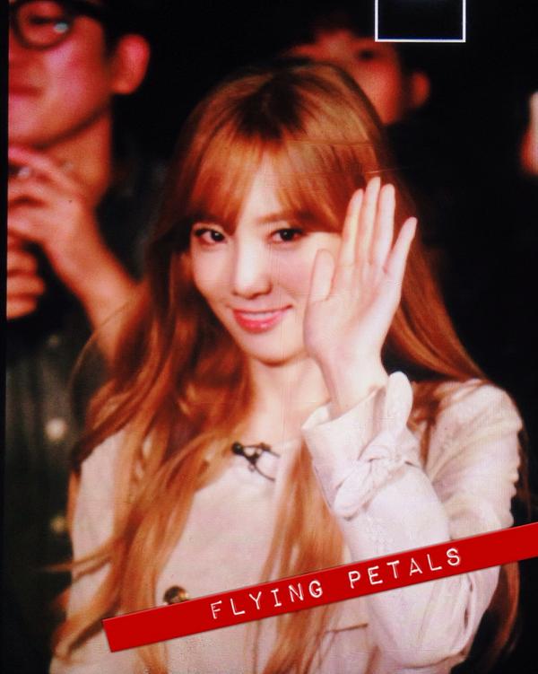 [PIC][26-09-2014]TaeTiSeo ghi hình cho chương trình “Guerilla Date” vào tối nay - Page 3 BydgNIdCYAAZA4B