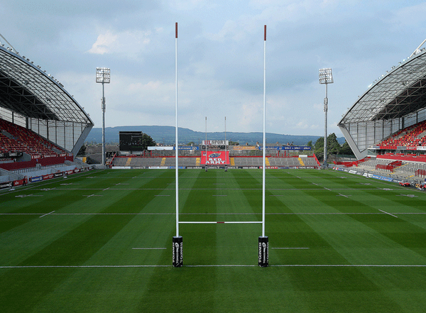 Munsterrugby's tweet image. Ticket &amp;amp; Match Day Info - Munster V Ospreys - Come see the hurling before the rugby: tinyurl.com/kkupopa