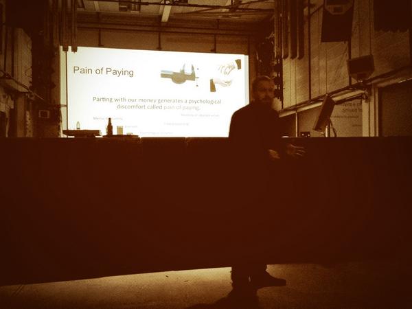 LotPaymans's tweet image. The pain of paying! #Autsj by Nicolae Naumof #lastdfc it really hurts!