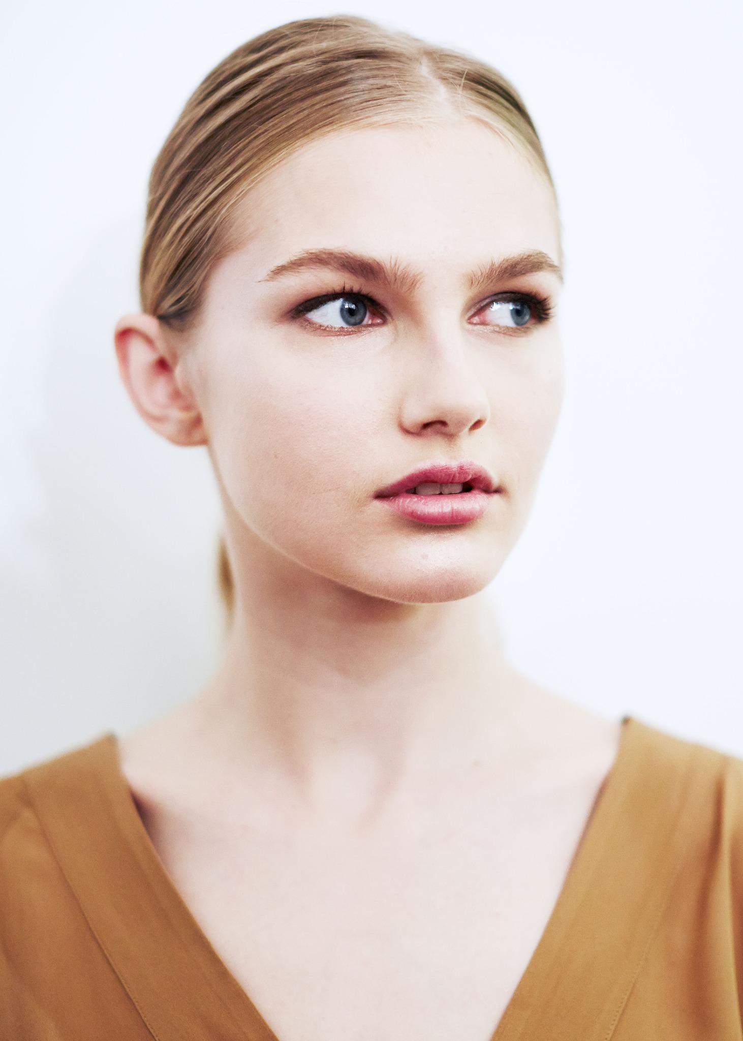 Embedded image permalink