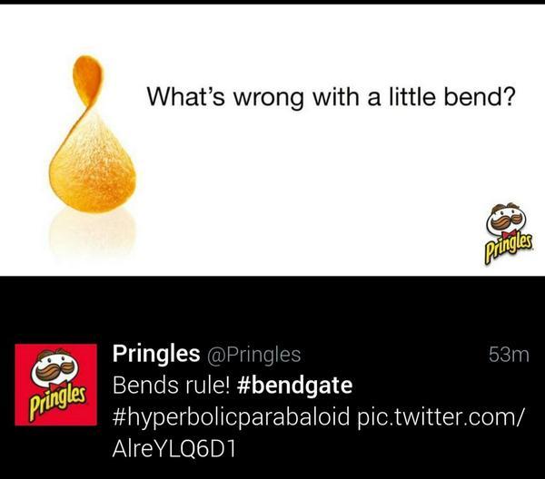 DearTabisshtaha's tweet photo. Pringles trolling #Iphone6 :p
#ThatAwkwardlyAwkwardMoment http://t.co/6OsxTW5TM3