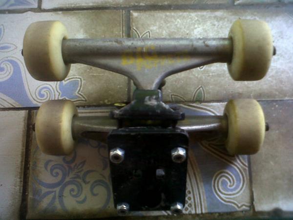 Imanbilang's tweet photo. WTS guys track full shet BIG PUPPETS kondisi 75% Rp.500K bisa nego hayoo sikat minat 2A88A4CF or 083813158182 http://t.co/rrBUHojzOi