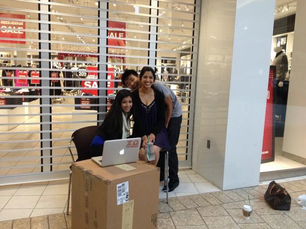 divyageddam's tweet photo. Don't come to express.... #GateBroken #Round2 #WeOutHere #StillMakinBank http://t.co/c3F4nKK2da