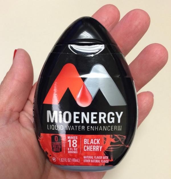 LambdaGirl's tweet photo. just added some @MioEnergy to a diet coke! #CherryDietCoke #awesome http://t.co/q3bQUT6cCD