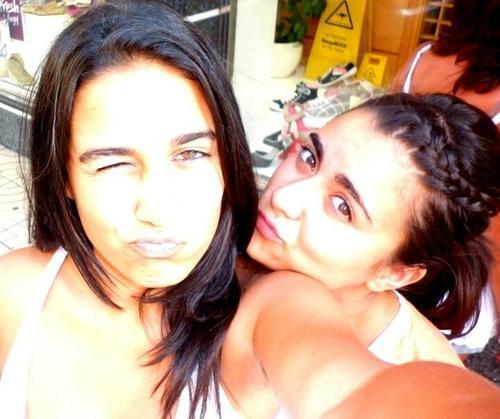 angie_abascal97's tweet photo. Muuchass felicidades churri, disfruta del diaa. Tirón de orejas cumplido;) un beso enormee @tania_estalayo http://t.co/GnZDmPhGjG