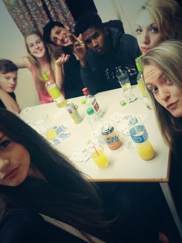 RebeccaCorbett6's tweet photo. Venue tonight 🎉 #TRENDkent #StudentRepublic http://t.co/0oErj24UQo