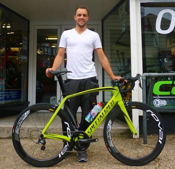 PrimeraOnline's tweet photo. Very cool indeed. #Specialized #teamprimera #venge http://t.co/nskaE8cqAZ
