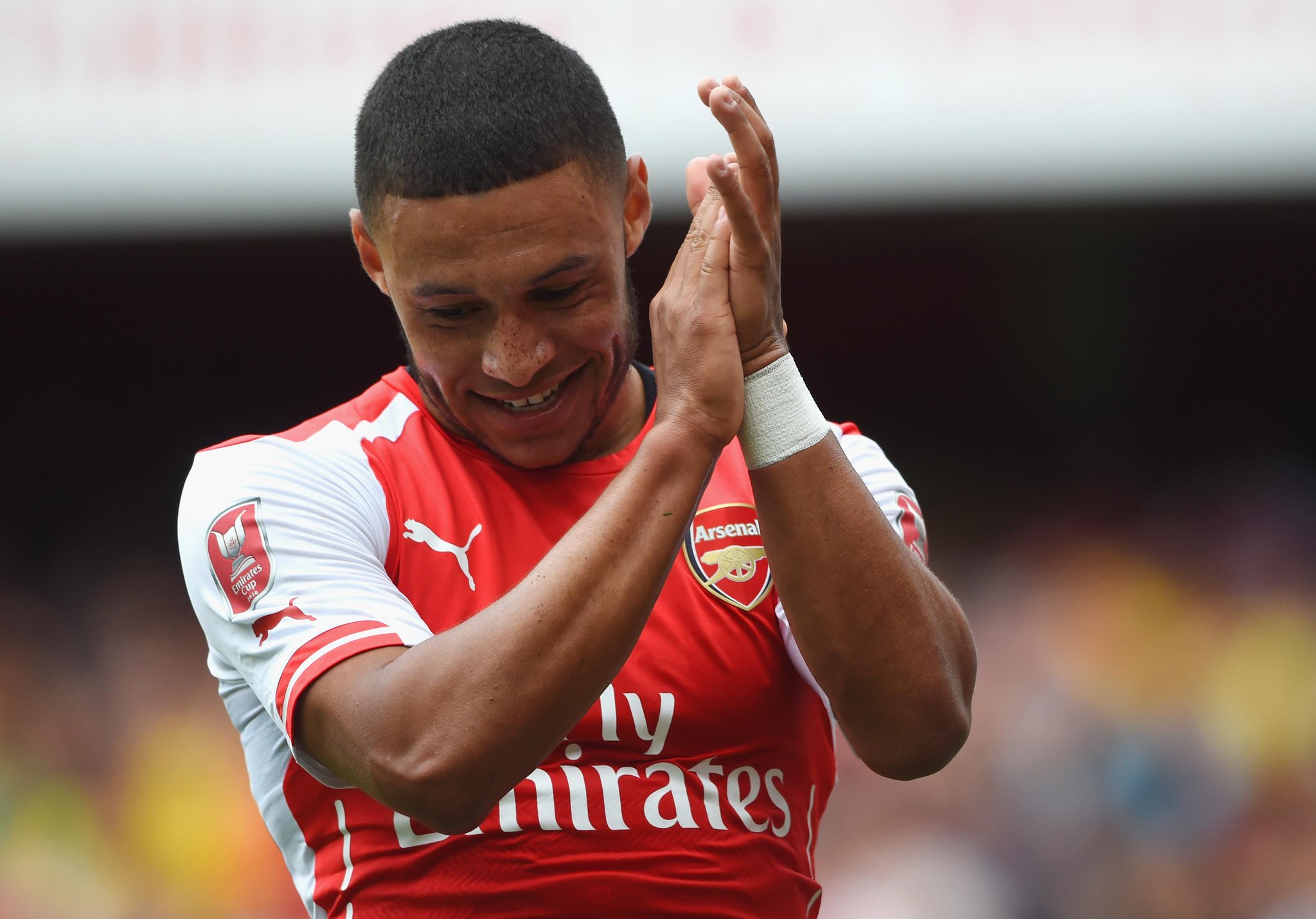"   Happy 25th birthday, Kieran Gibbs! 
All the best,Andre Marriner  Banter" hes getting at his pic