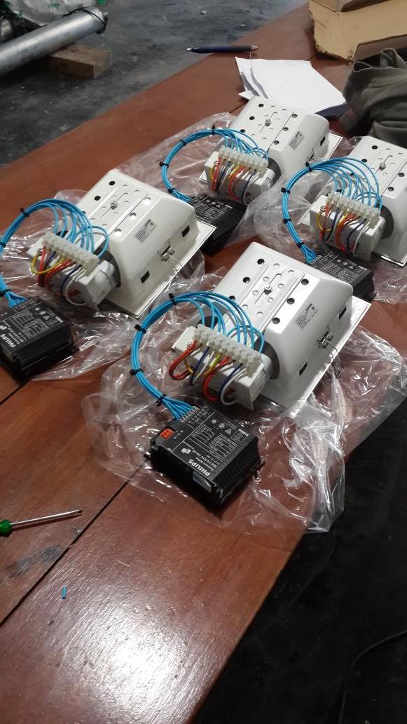 porelec's tweet image. Armando los artefactos para colocar en la casilla de ML