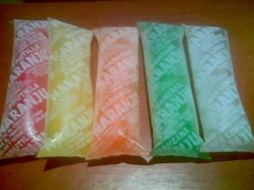 ElJuanTopo's tweet photo. Con que poco eramos felices antes. http://t.co/R4KzDobWE7