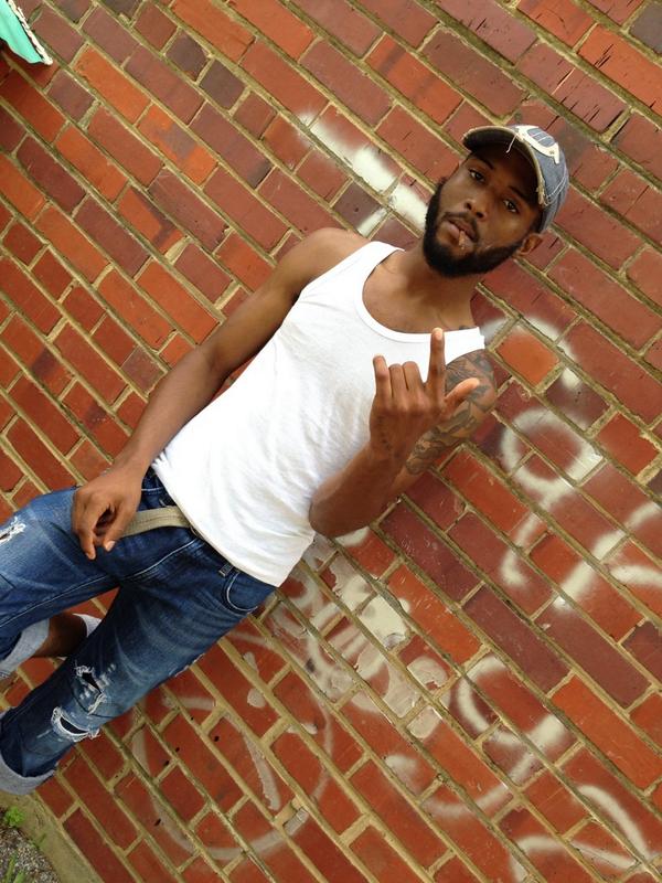 JustJay247_'s tweet photo. Can't Trust To Many Niggas Cause Rico Killed Mitch 💀 http://t.co/kT2O6Sjuiq
