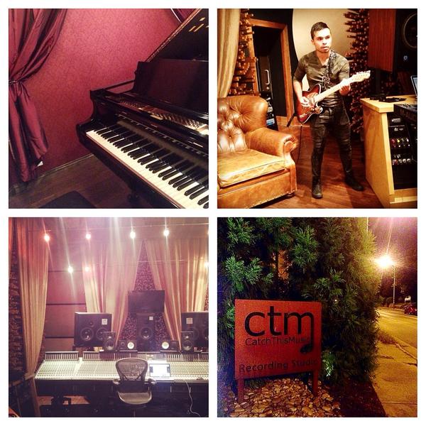 AmandaJoCramer's tweet photo. Can't wait to show what I've been working on! #blackbirdstudios #catchthismusic #recording #nashville #music http://t.co/PajOsR5Tpo