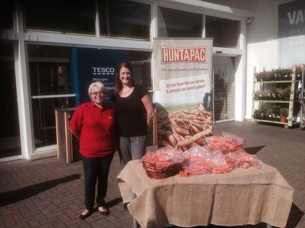 5148Tesco's tweet photo. Tha big carrot give away in Burscough today. Thanks Huntapac http://t.co/vnXcqnJIoM