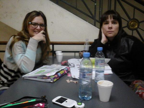 Haciendo el aguante en la anteultima materia a mi gorda <a href="/mrosariob/">Chu</a>