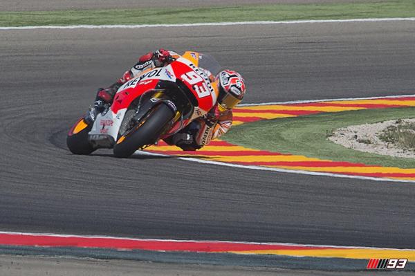 marcmarquez93's tweet photo. Otra foto de esta tarde en @AragonMotorLand / Another picture from today! :) http://t.co/uN2m2Cld0f