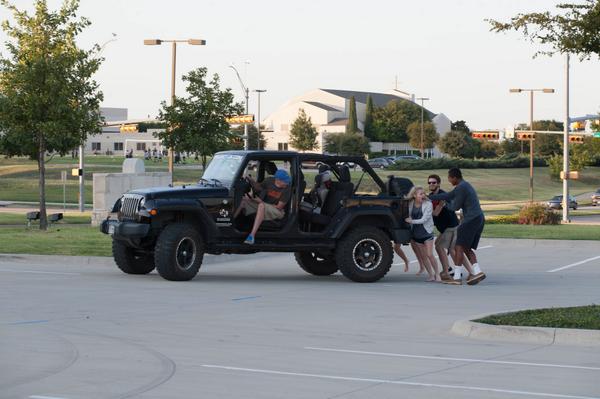 revbiscuit's tweet photo. #WAHIIWEDNESDAY #CROSSPOINTSTUDENTS #WORSTGAMEEVER http://t.co/qpVj61IFjo
