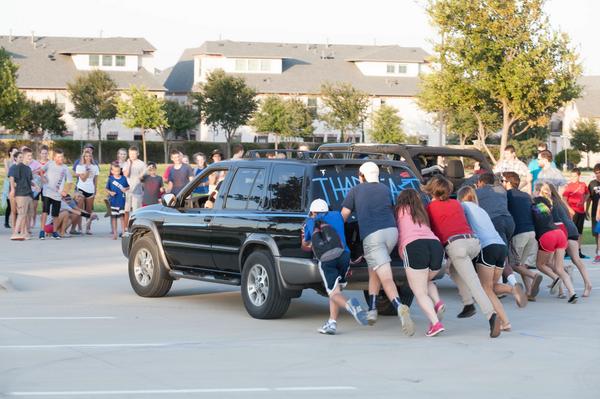 revbiscuit's tweet photo. #WAHIIWEDNESDAY #CROSSPOINTSTUDENTS #WORSTGAMEEVER http://t.co/qpVj61IFjo