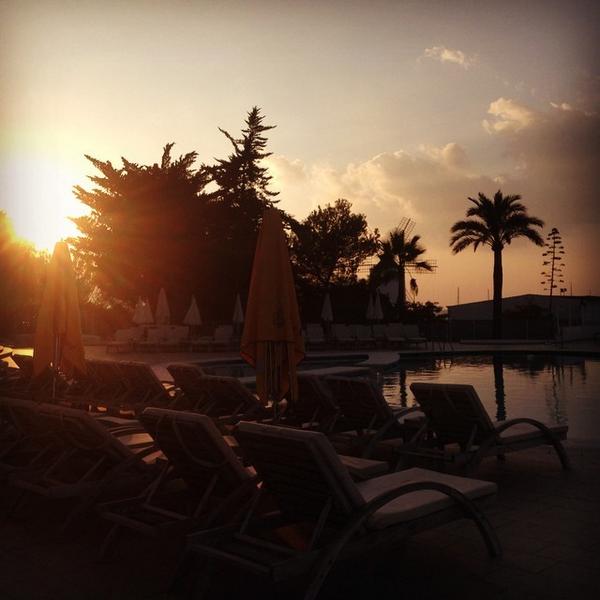 #sunset over the #thboceanbeachhotel #pool #oceanbeach #hotel #ibiza #ibiza2014 by 0ceanbeachibiza