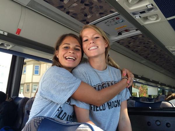 BrownU_FH's tweet photo. On the road to @DartmouthFH #firstovernight #GoBears #bufh2014 http://t.co/yzDDuXgdUb